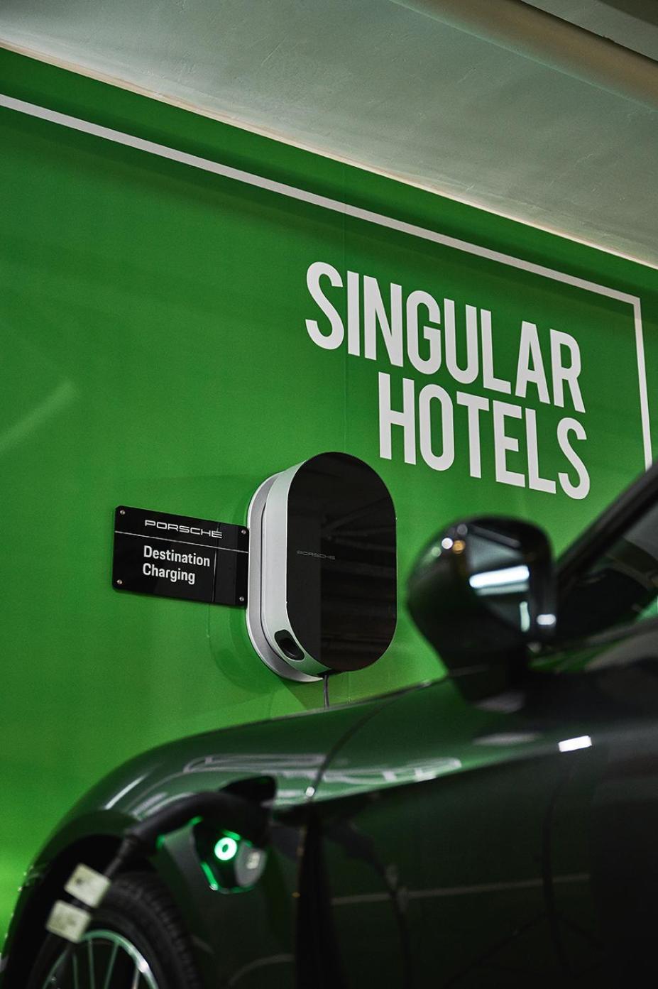 Sh Villa Gadea Altea Bagian luar foto Porsche Destination Charging
